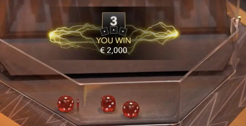 Smart Strategies for Playing Lightning Dice